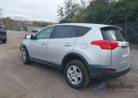 2015 Toyota Rav4 Le z USA, uszkodzony, nr VIN 2T3BFREVXFW396779